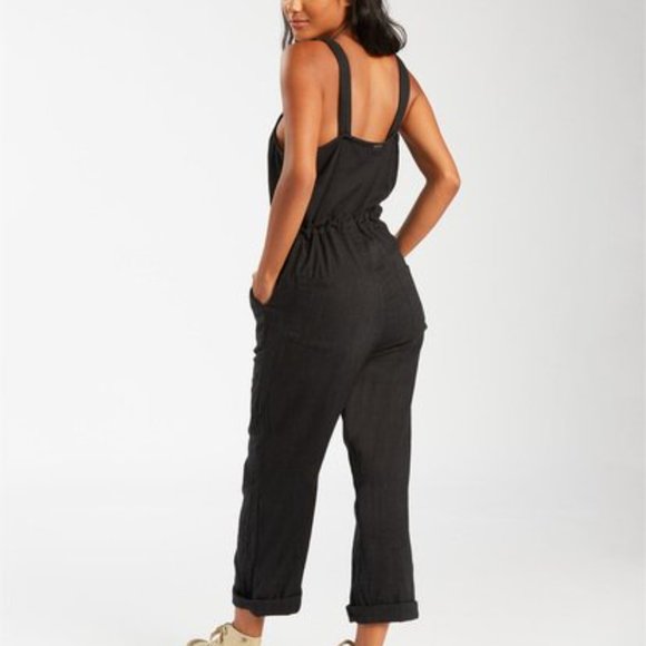 NWT Billabong Sandy Shores Jumpsuit Black XS - Picture 3 of 5